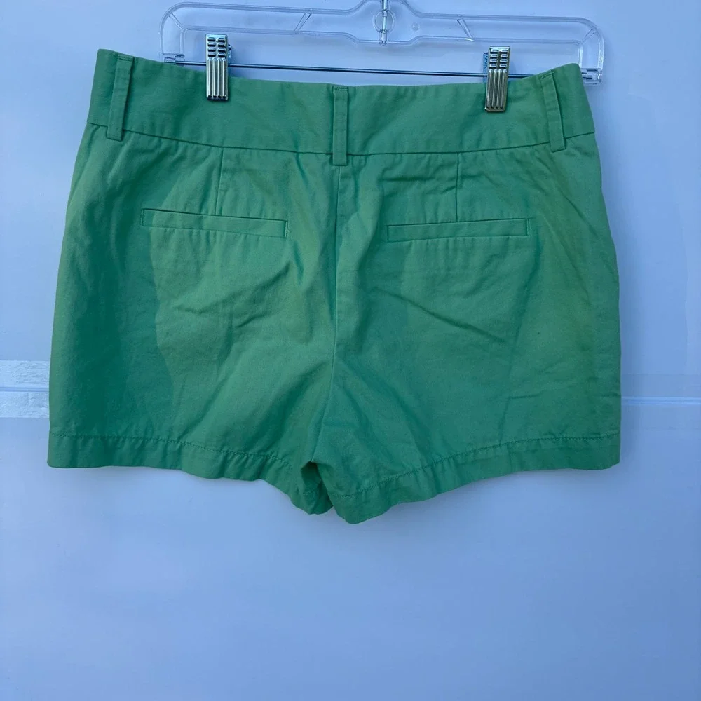 Ann Taylor LOFT Green‎ Chino Shorts Cotton Size 4 297432